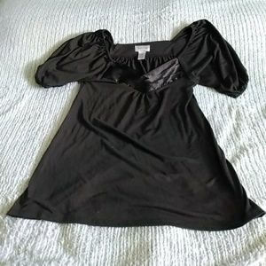 5 for $25.   Duck Head Jeans co. tunic style top